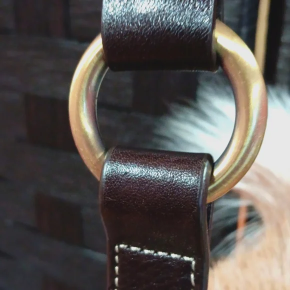 Elegant Brown and Tan Shoulder Bag with Plush Texture - Picture 3 of 11